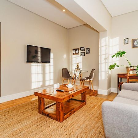 The Hawthorn Boutique Hotel George Bagian luar foto