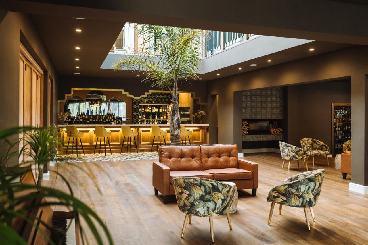 The Hawthorn Boutique Hotel George Bagian luar foto