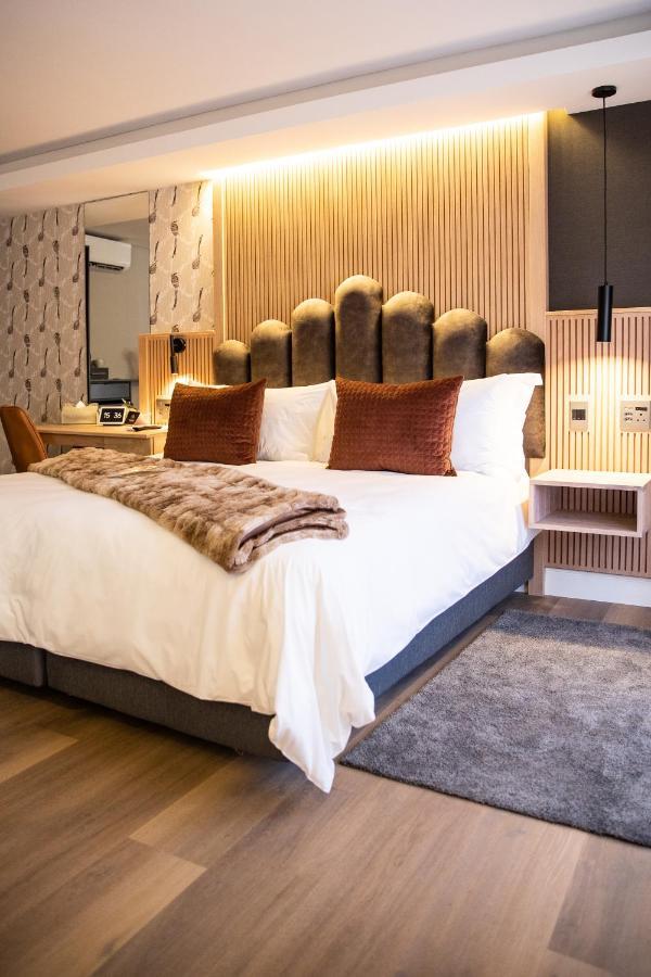 The Hawthorn Boutique Hotel George Bagian luar foto