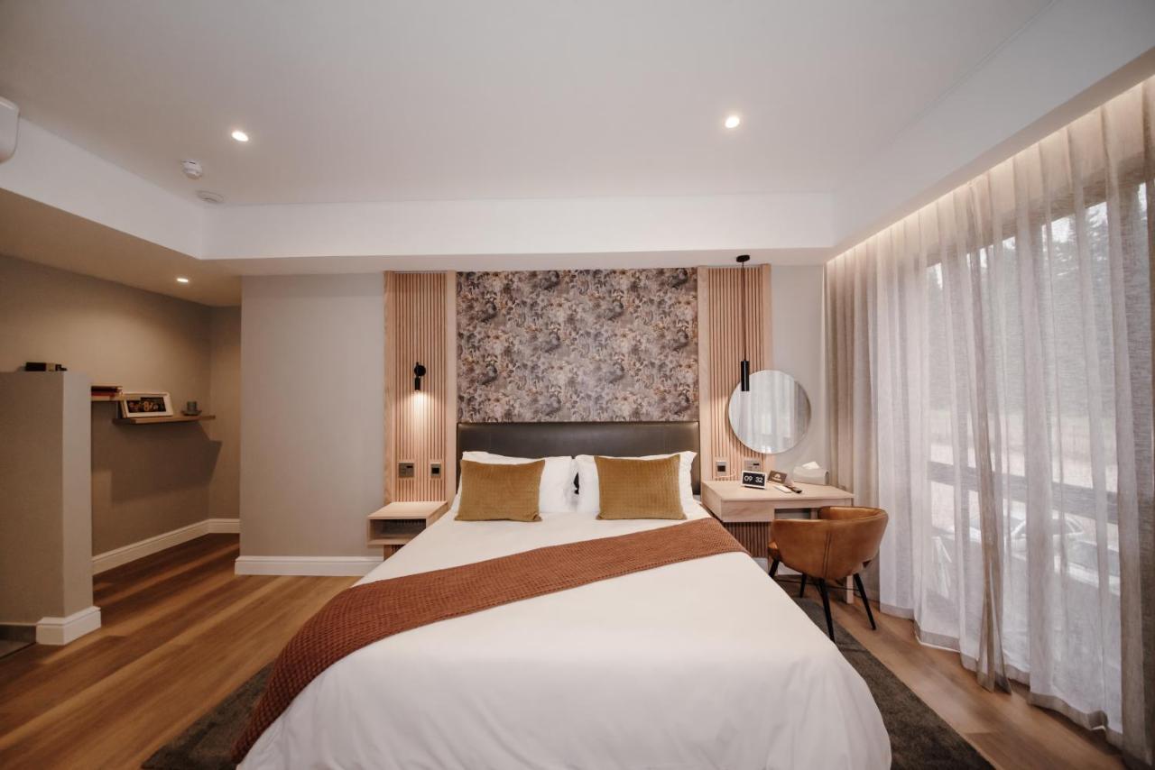 The Hawthorn Boutique Hotel George Bagian luar foto