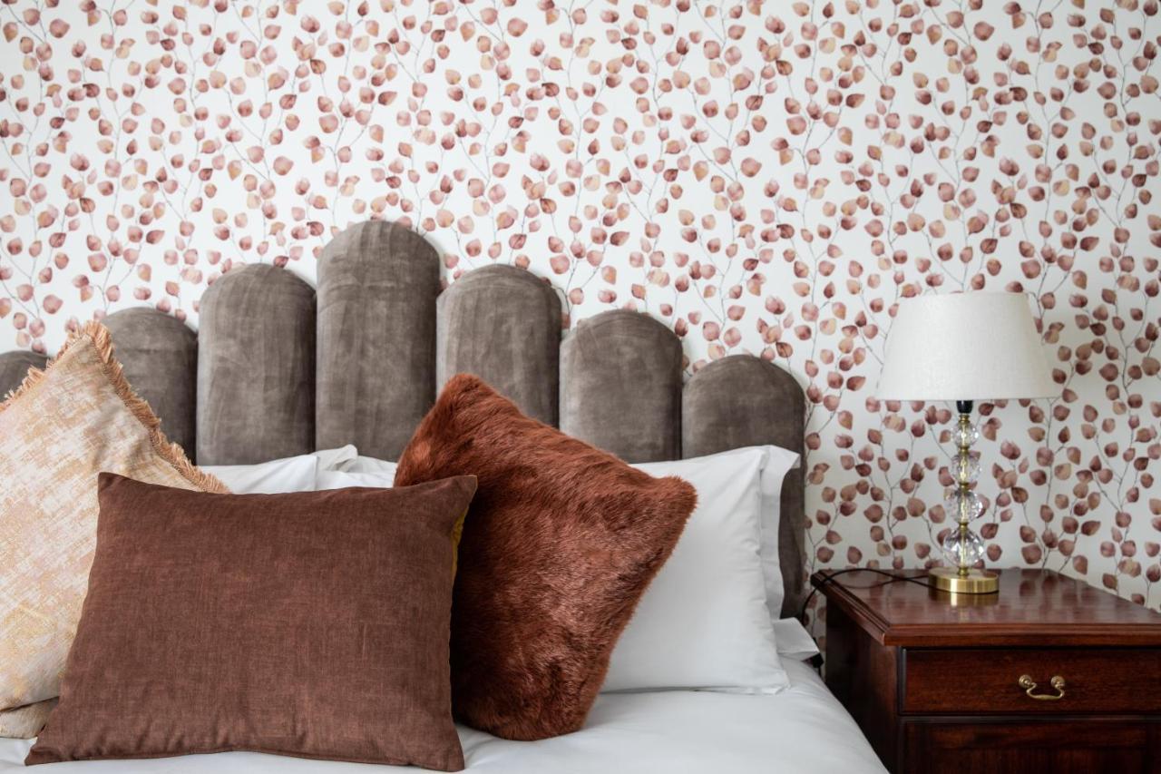 The Hawthorn Boutique Hotel George Bagian luar foto