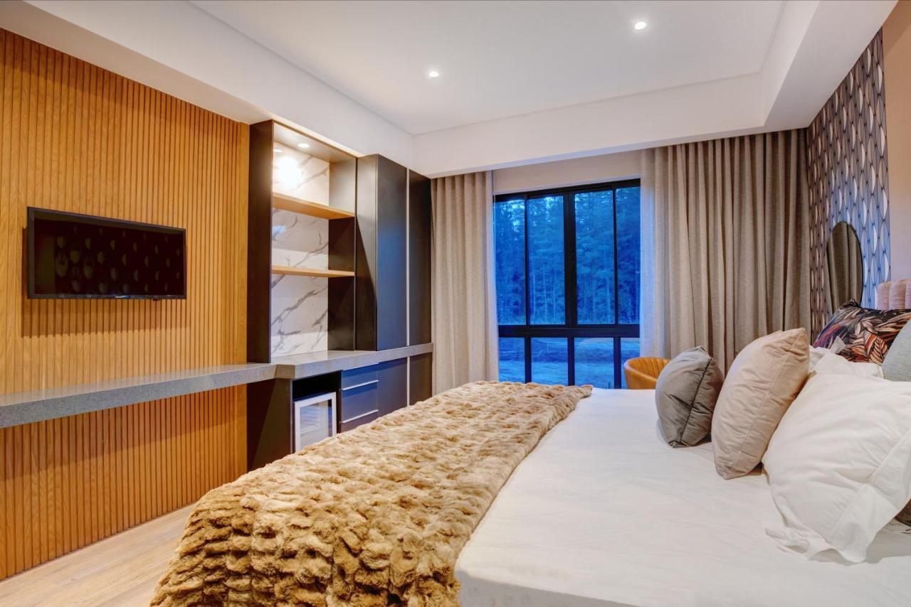The Hawthorn Boutique Hotel George Bagian luar foto