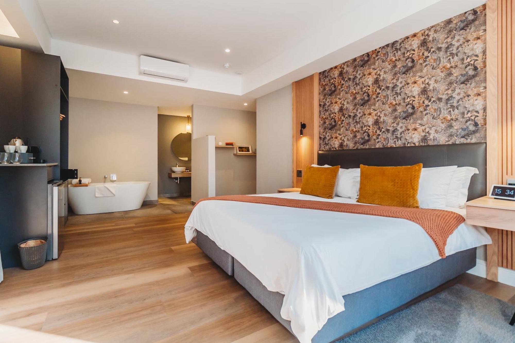 The Hawthorn Boutique Hotel George Bagian luar foto